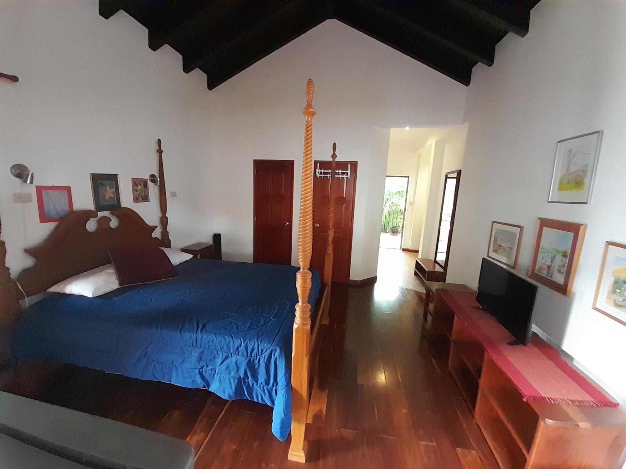 Hotel Y Jardines Casa Buho Антигуа-Гватемала Экстерьер фото