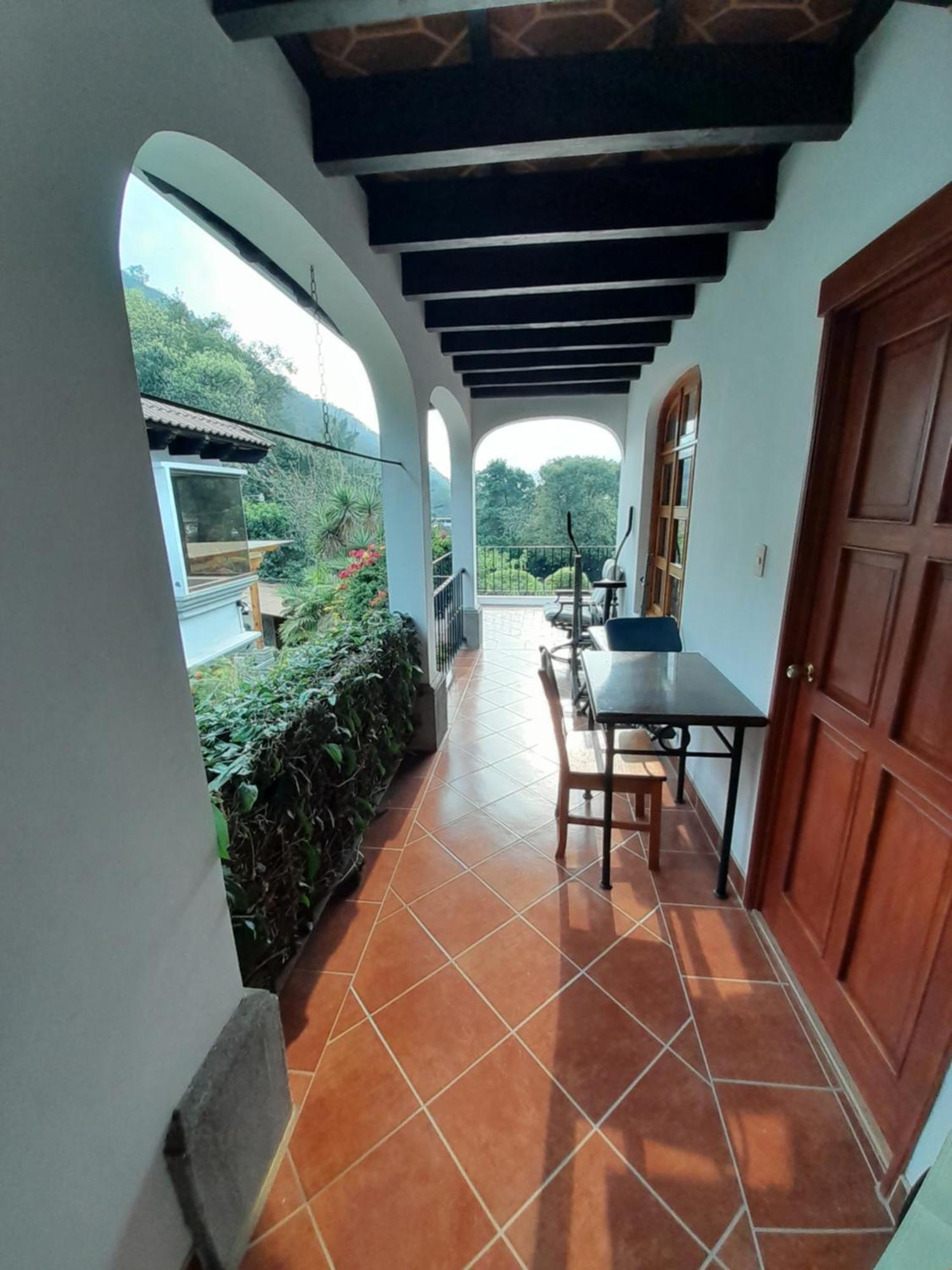 Hotel Y Jardines Casa Buho Антигуа-Гватемала Экстерьер фото